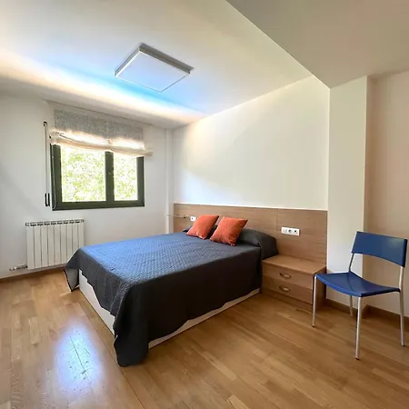 Apartment Lets Holidays Quiet With Pool In Tossa 2 Tossa de Mar